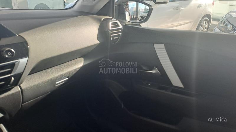 Citroen C4 1.2NAV AUT KAM 31000