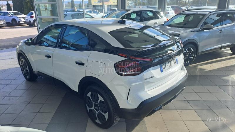 Citroen C4 1.2NAV AUT KAM 31000