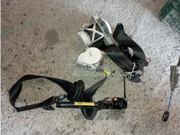 Prednji pojasevi za Peugeot 3008