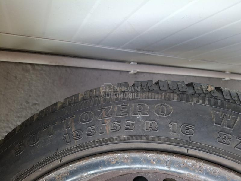 Pirelli 195/55 R16 Zimska