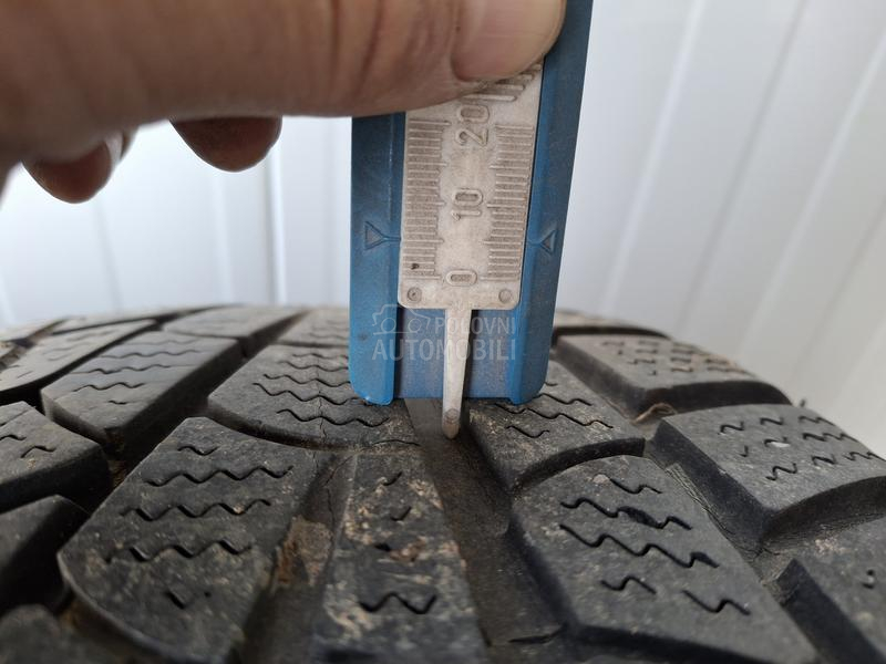 Pirelli 195/55 R16 Zimska