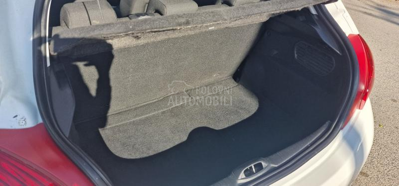 Peugeot 208 1.4 HDI