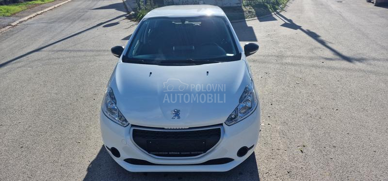 Peugeot 208 1.4 HDI