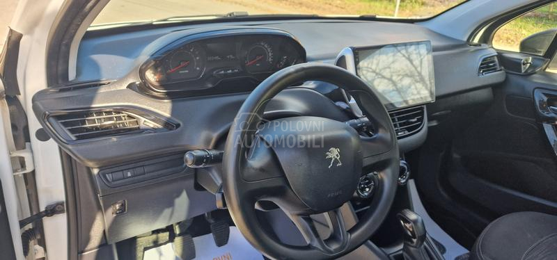 Peugeot 208 1.4 HDI