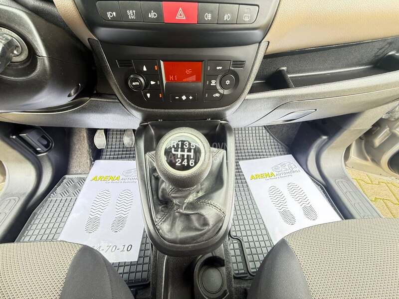 Opel Combo REZERVISAN