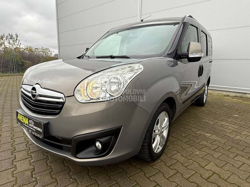 Opel Combo REZERVISAN