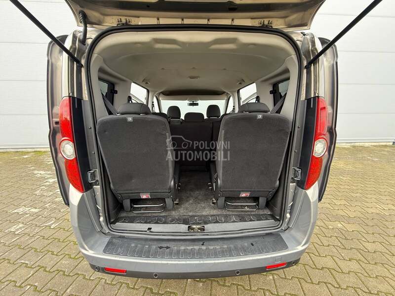 Opel Combo REZERVISAN