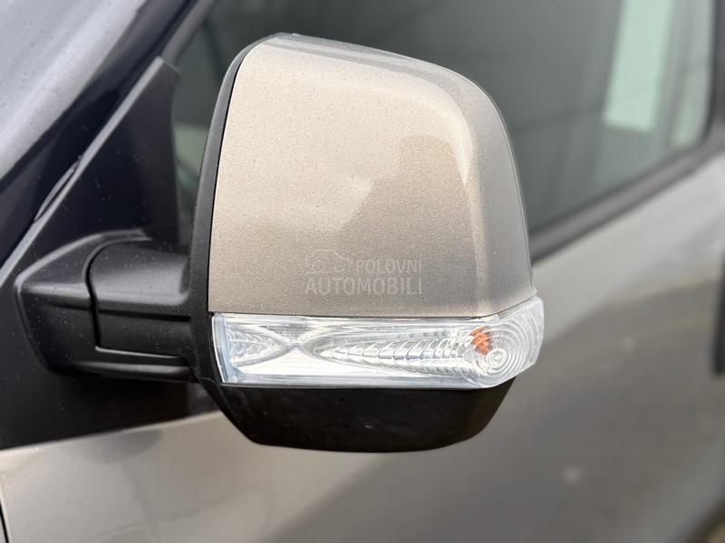 Opel Combo REZERVISAN