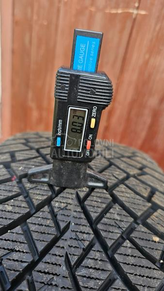 Nokian 205/60 R16 Zimska