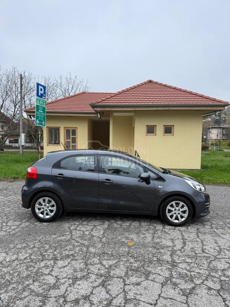 Kia Rio 1.2CVVTi/T0P STANjE/