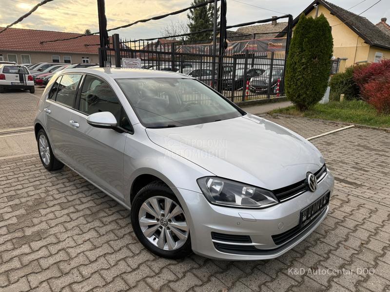 Volkswagen Golf 7 1.6 TDI BLUEMOTION