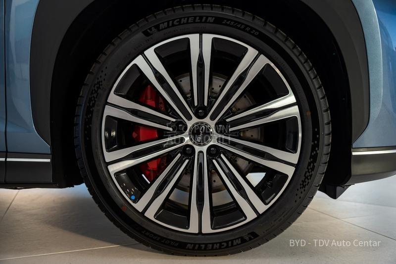 BYD Sealion 7 EXCELLENCE  AWD