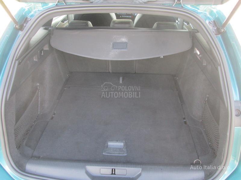 Peugeot 308 1.2 EAT 8 GT