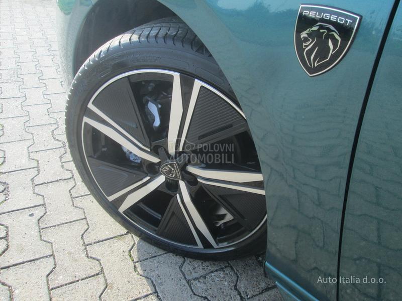 Peugeot 308 1.2 EAT 8 GT