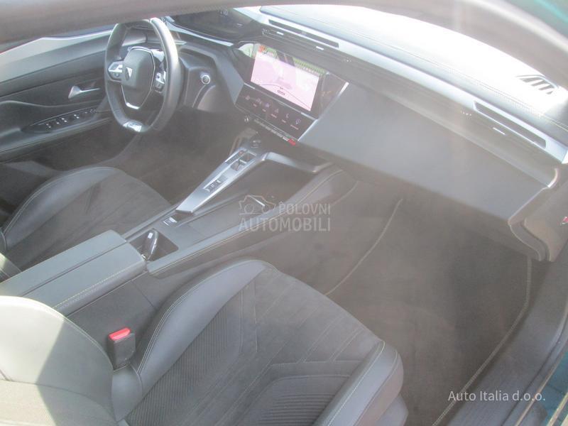 Peugeot 308 1.2 EAT 8 GT