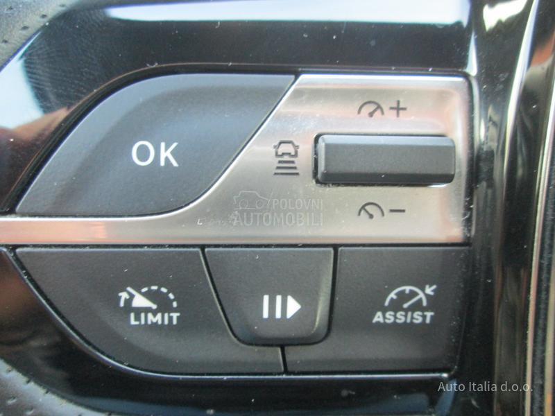 Peugeot 308 1.2 EAT 8 GT