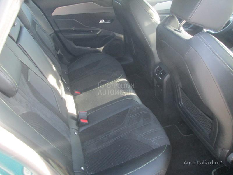 Peugeot 308 1.2 EAT 8 GT