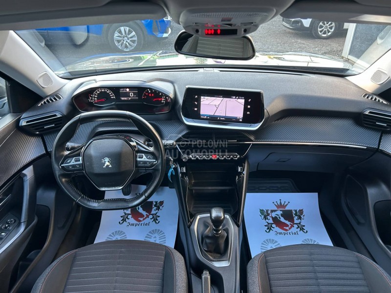 Peugeot 2008 1.2 B