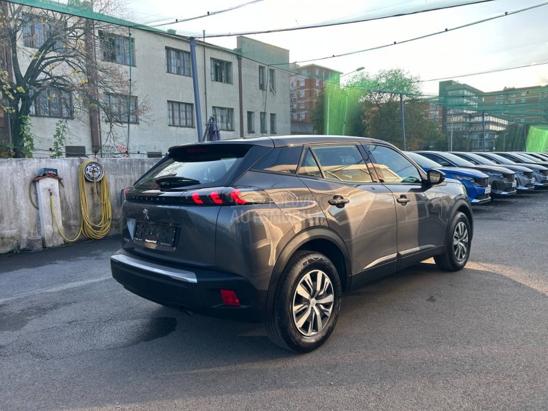 Peugeot 2008 1.2 B