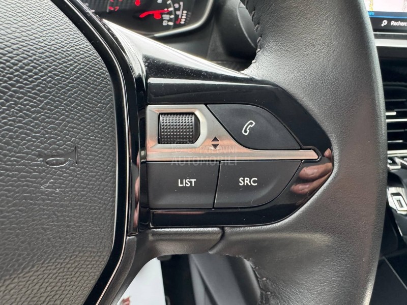 Peugeot 208 1.2b Puretech