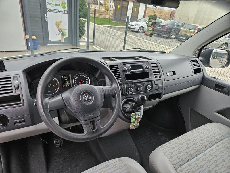 Volkswagen Transporter T5 