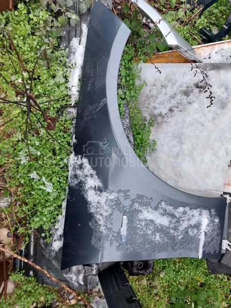 desni blatobran krilo w212