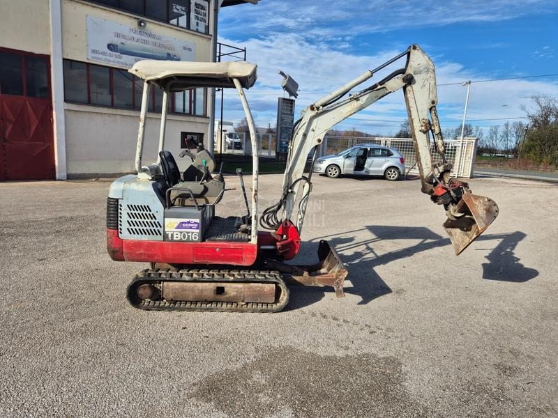 Takeuchi TB 016