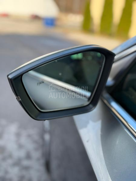 Škoda Superb 2.0TDI/DSG/LED