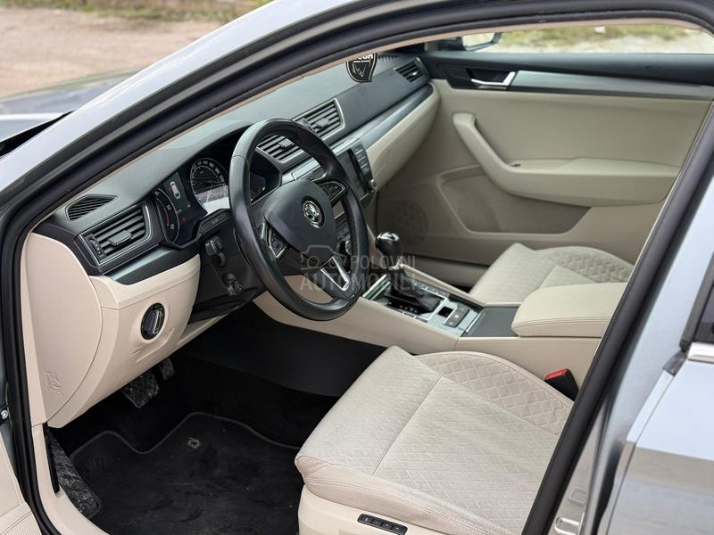 Škoda Superb 2.0TDI/DSG/LED