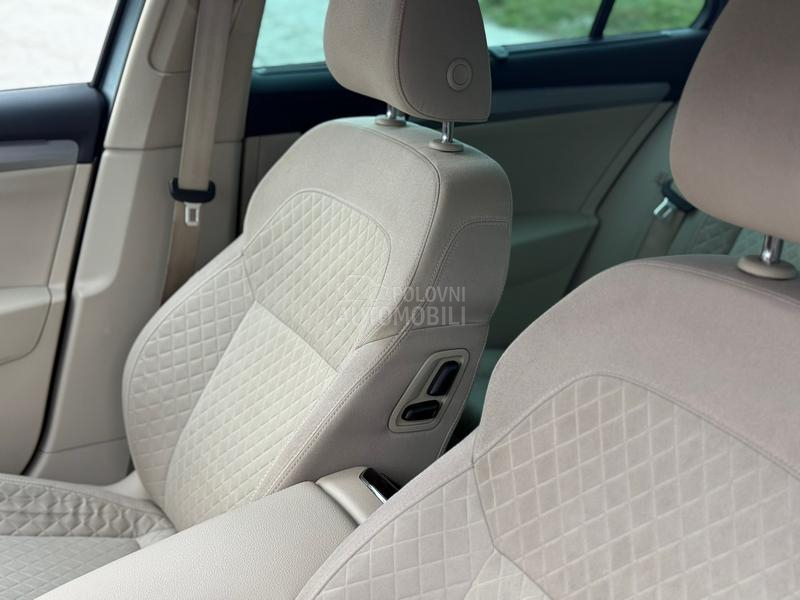 Škoda Superb 2.0TDI/DSG/LED