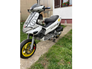 Gilera runner