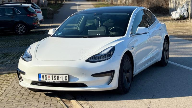 Tesla Model 3 LONGRANGE DUALMOTOR