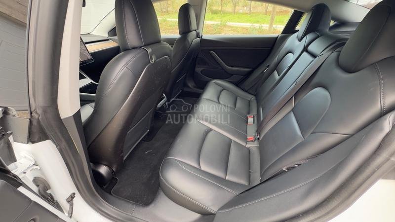 Tesla Model 3 LONGRANGE DUALMOTOR