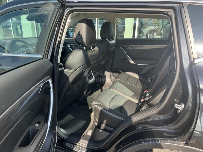 Geely Atlas Pro 1.5TD 7DCT GF