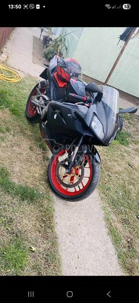Aprilia RS