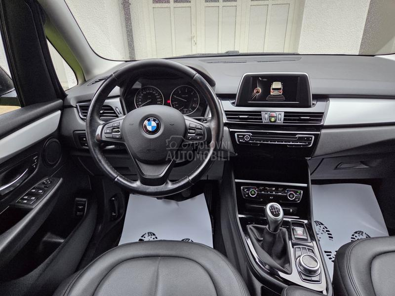 BMW 216 216d 7 Sed/Nov/Ful