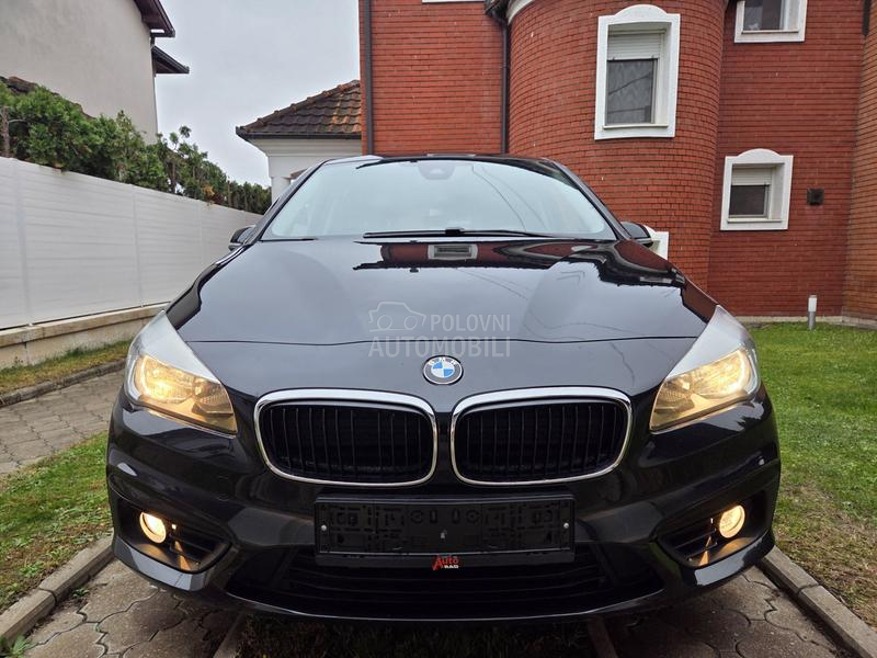BMW 216 216d 7 Sed/Nov/Ful