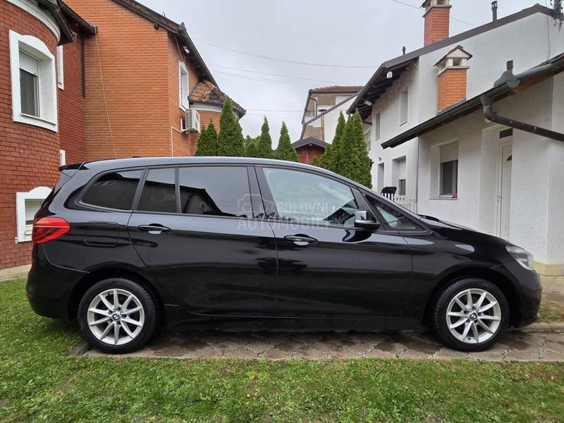 BMW 216 216d 7 Sed/Nov/Ful