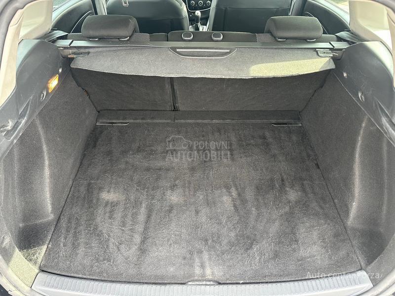 Renault Clio SPORTER / NOV