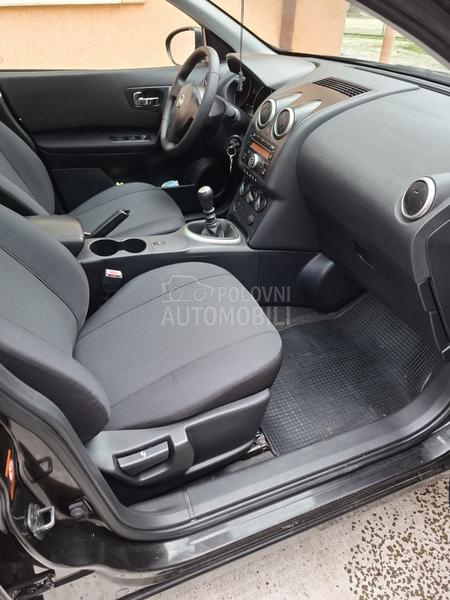 Nissan Qashqai + 2 1.5 dci