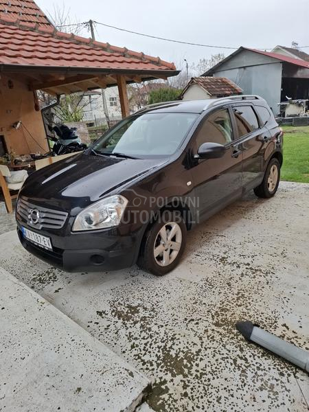 Nissan Qashqai + 2 1.5 dci