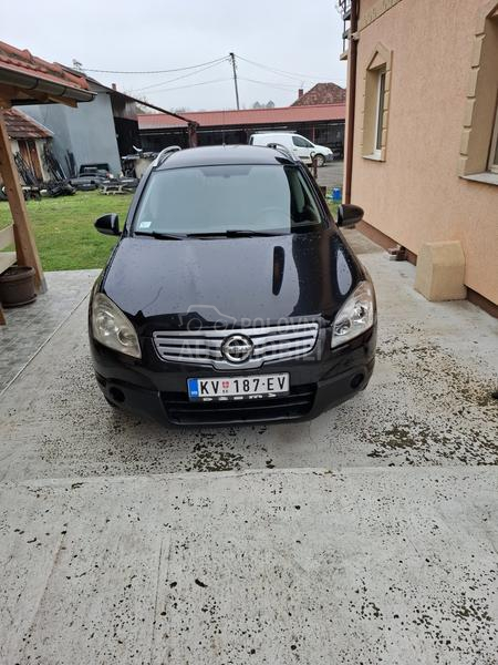 Nissan Qashqai + 2 1.5 dci