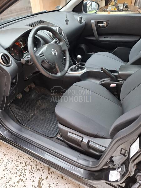 Nissan Qashqai + 2 1.5 dci