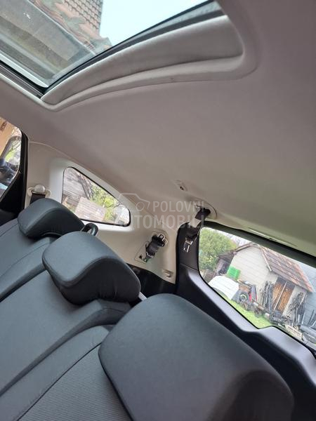 Nissan Qashqai + 2 1.5 dci