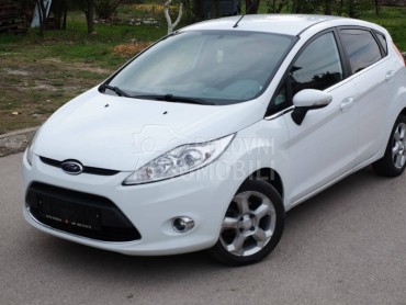 Ford Fiesta 1.4i TNG TITANIUM