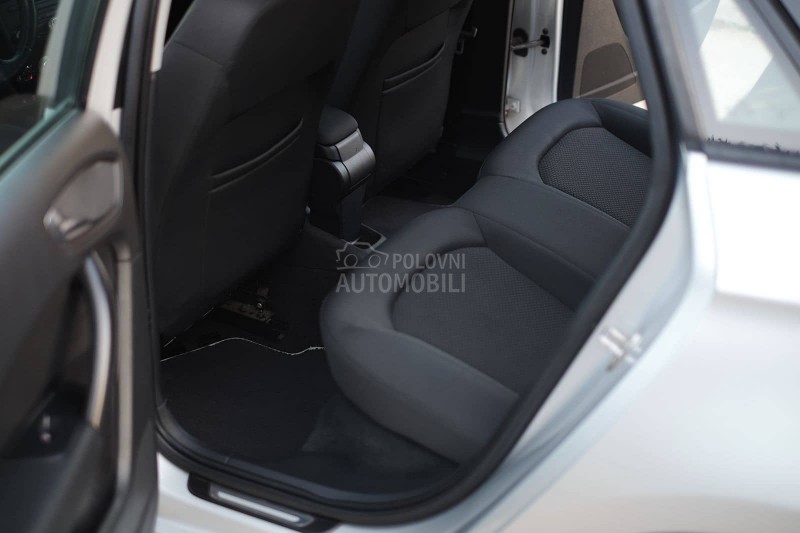 Audi A1 1.2TFSI S-line SB CH