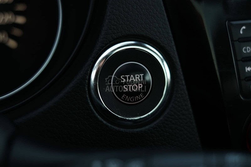 Nissan Qashqai 1.6DCi TEKNA 360 CH