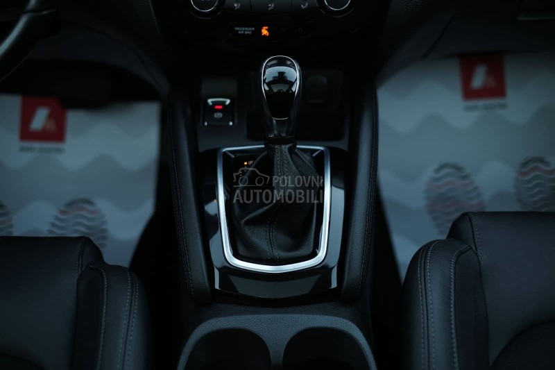 Nissan Qashqai 1.6DCi TEKNA 360 CH