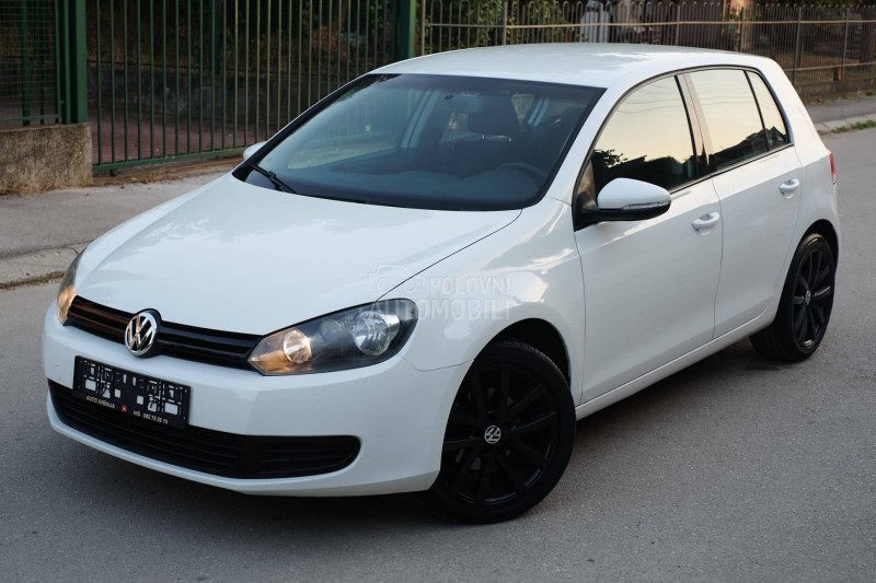 Volkswagen Golf 6 1.6TDI TREND Nav