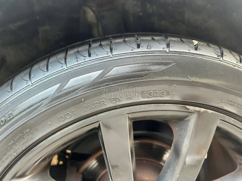 Volkswagen Golf 6 1.6TDI TREND Nav